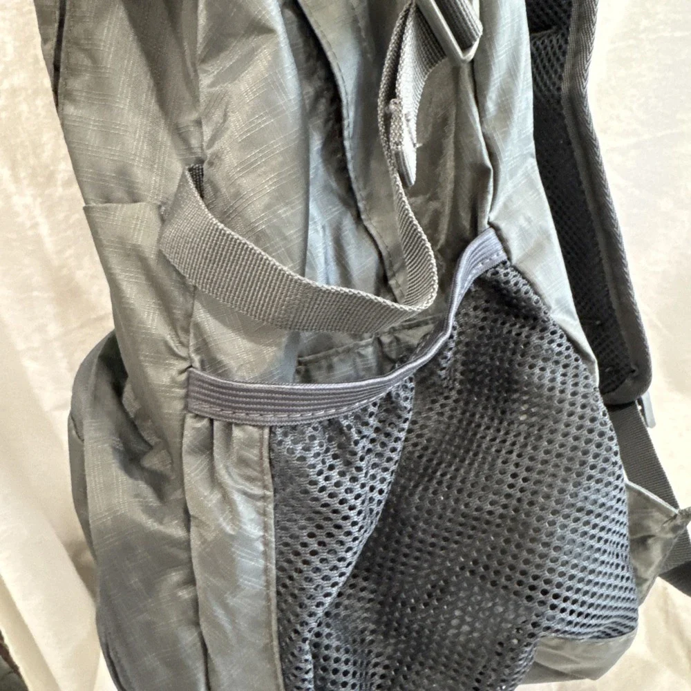 Venture Pal Field Operation 35L Packable Backpack Black Hiking Lightweight EUC